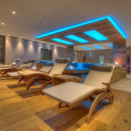 Aaritz Hotel 4*